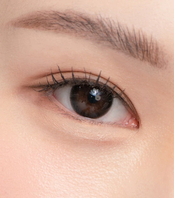 Olens And Black Monthly Color Contact Lenses - Image 4