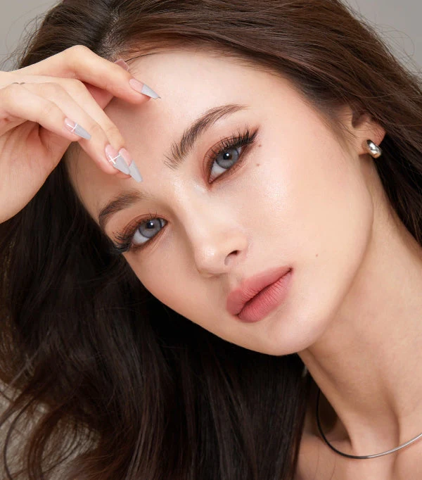 Olens Nella Ash Gray Monthly Colored Contacts (2p) - Image 3